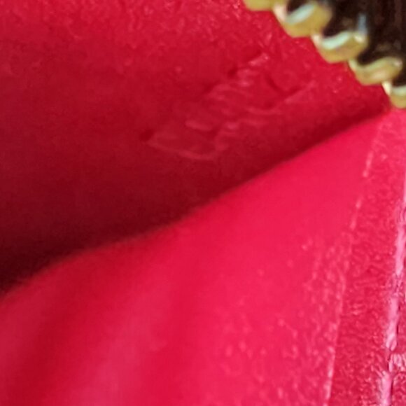 Louis Vuitton Monogram Vernis Zippy Red wallet; - Picture 3 of 16